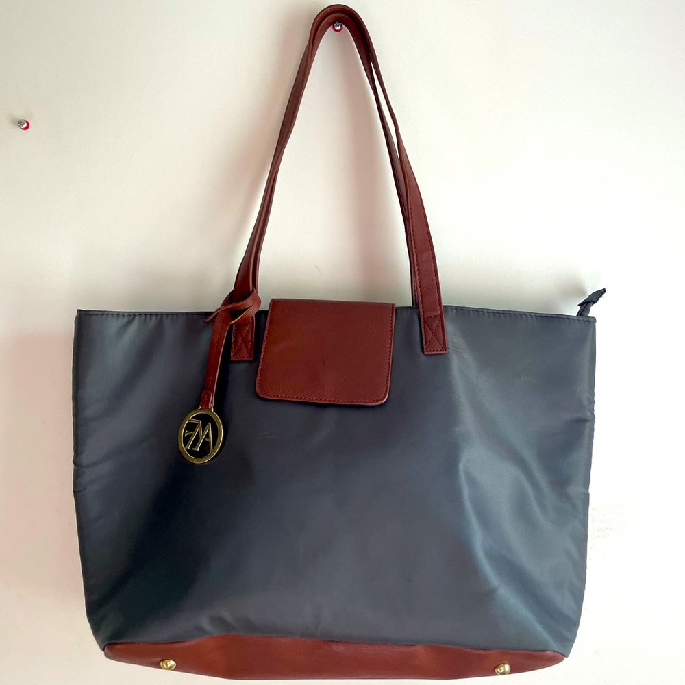 Women’s handbag ✨